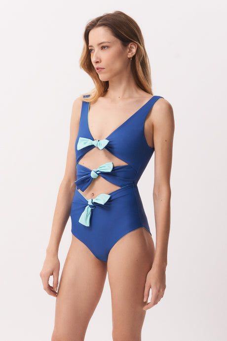 La Libellule. Maillot de bain une pièce. Maillot de bain femme Alex réversible de couleur bleu et turquoise. Maillot de bain gainant. Double usage, maillot de bain et body.   Maillot de bain femme 1 pièce éco responsable.  Maillot de bain bijou, notre médaillon, signature de notre marque.
